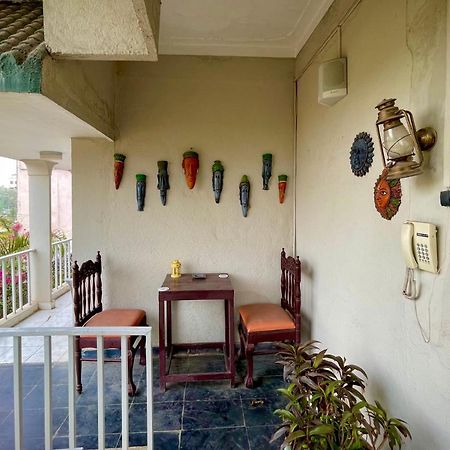 Kakaku The Guest House Adilabad ภายนอก รูปภาพ