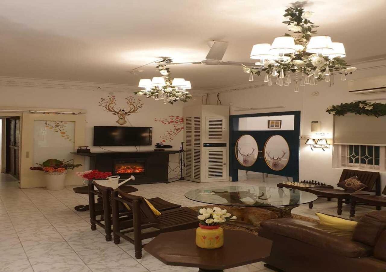Kakaku The Guest House Adilabad ภายนอก รูปภาพ