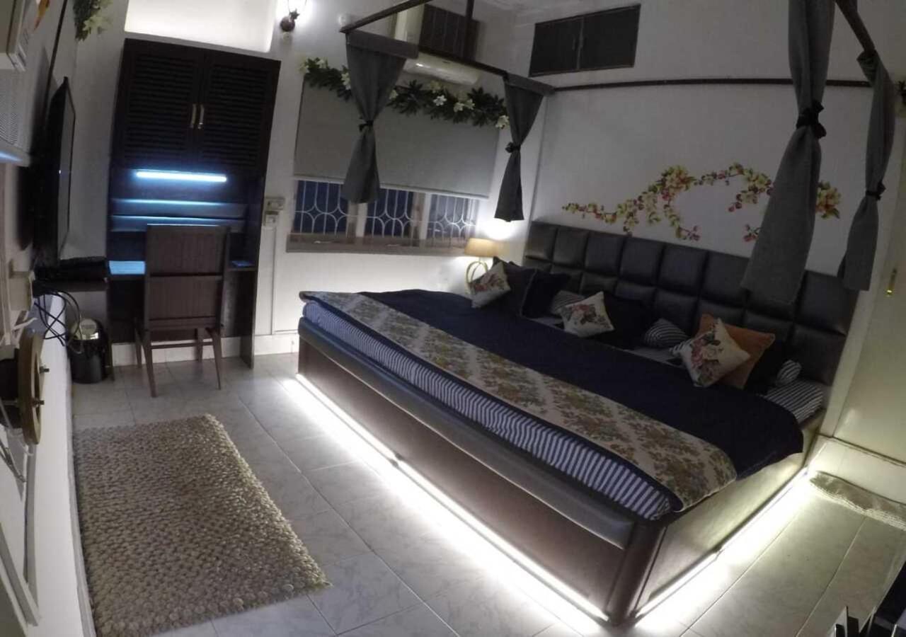 Kakaku The Guest House Adilabad ภายนอก รูปภาพ