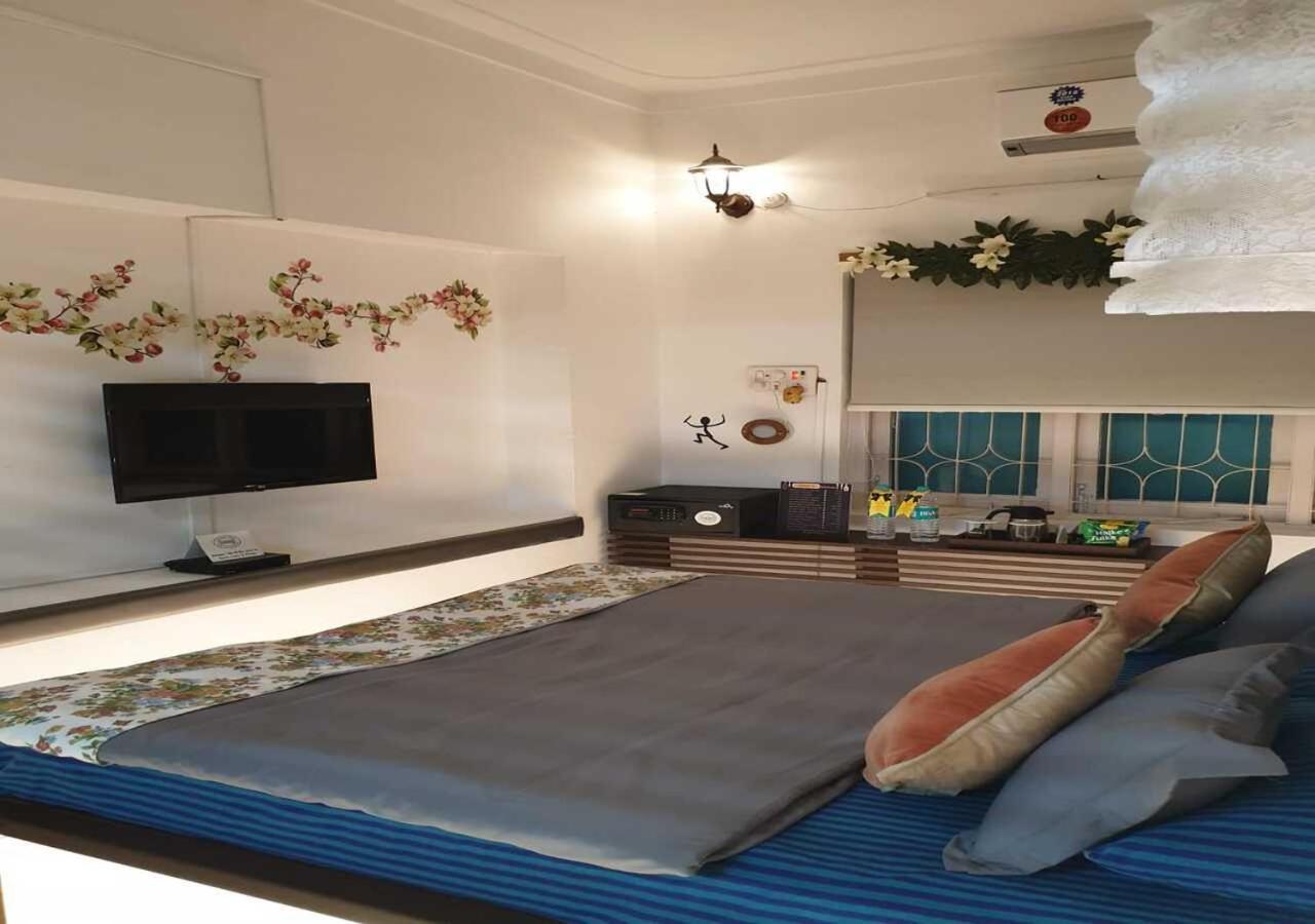 Kakaku The Guest House Adilabad ภายนอก รูปภาพ