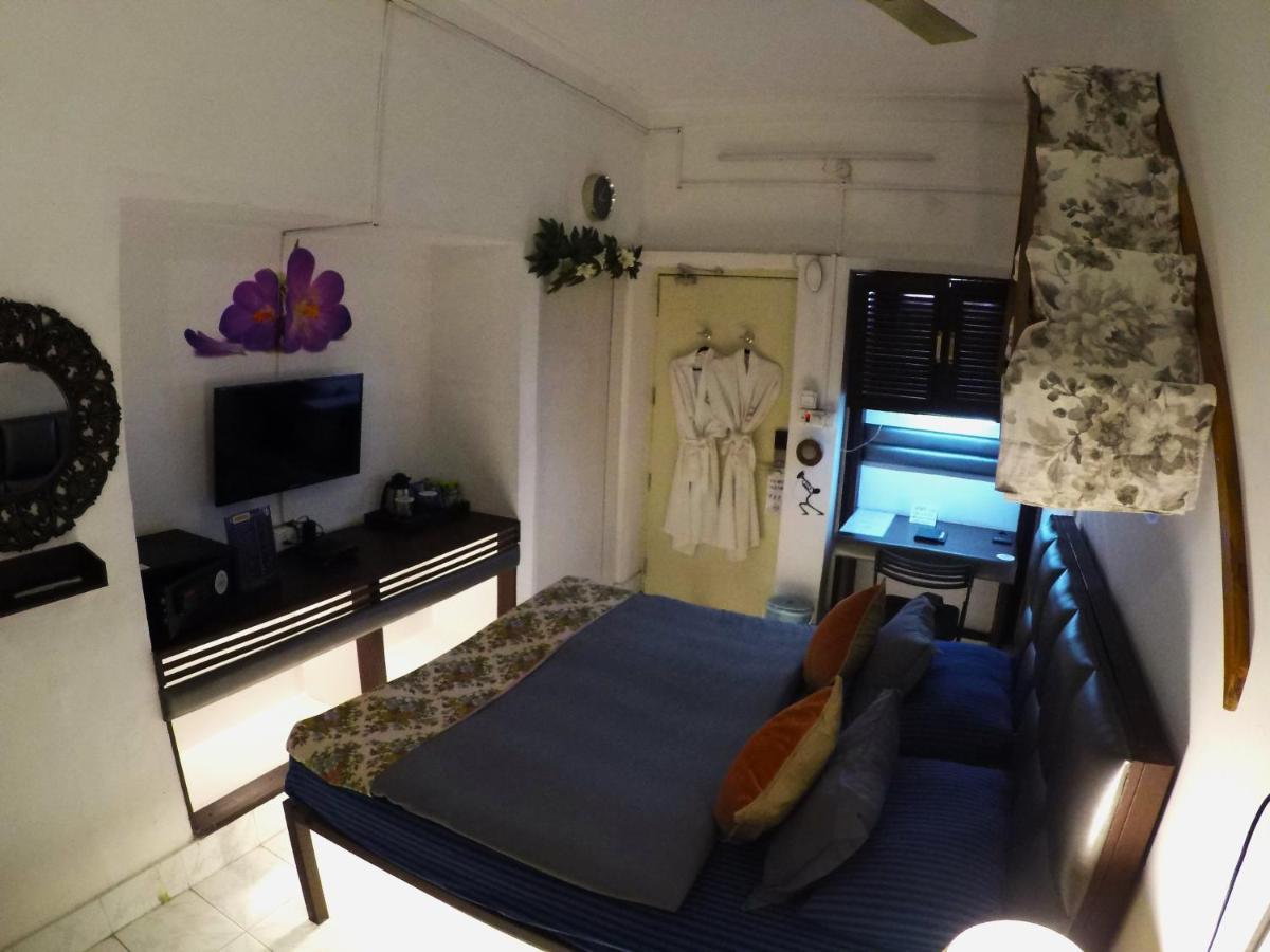 Kakaku The Guest House Adilabad ภายนอก รูปภาพ