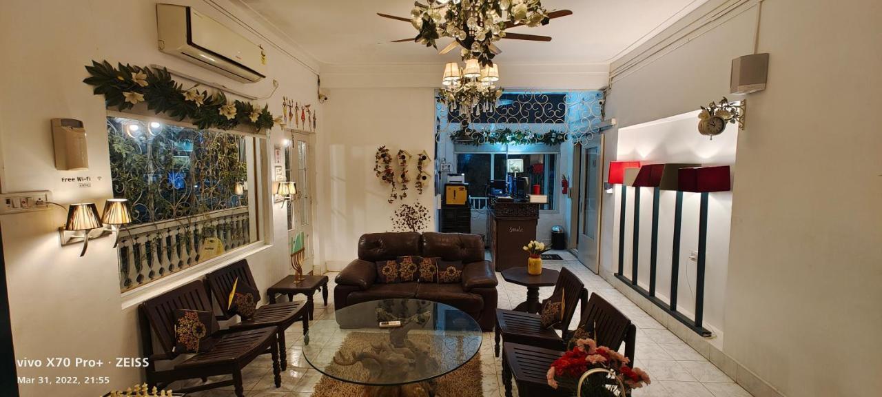 Kakaku The Guest House Adilabad ภายนอก รูปภาพ