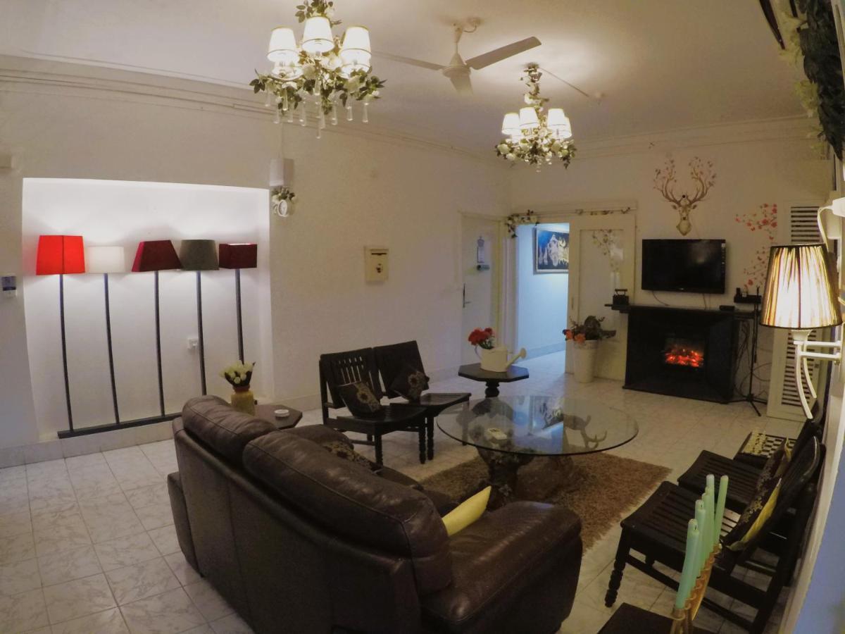 Kakaku The Guest House Adilabad ภายนอก รูปภาพ