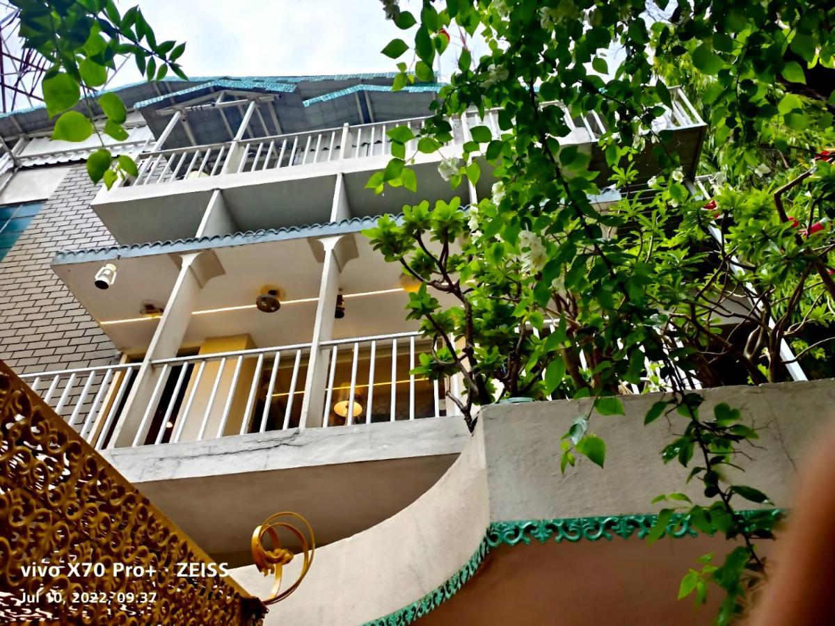 Kakaku The Guest House Adilabad ภายนอก รูปภาพ